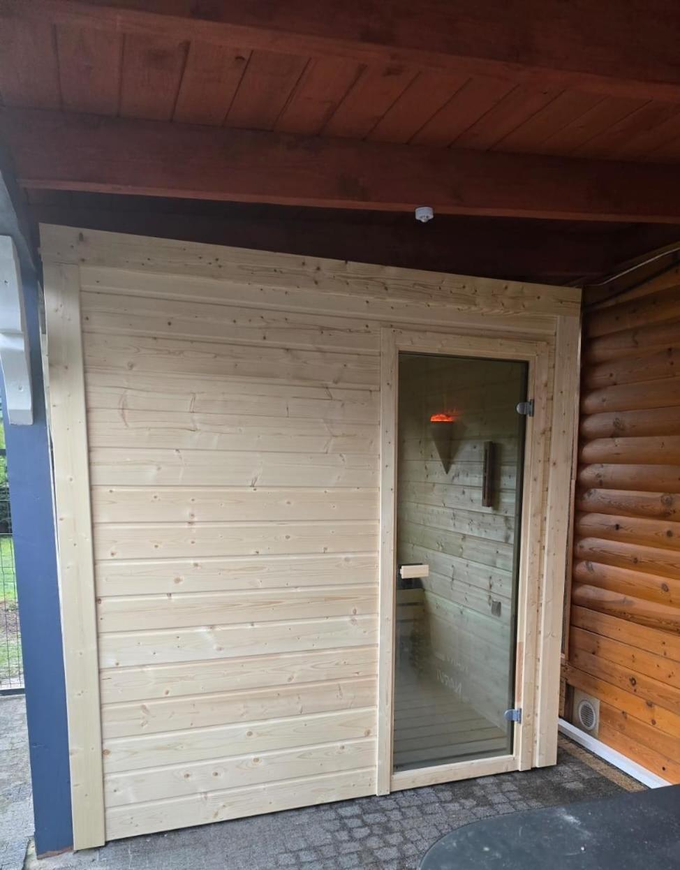 Sloneczna Idylla - Nad Zalewem K Karpacza Sauna Jacuzzi ป็อดกูชิน ภายนอก รูปภาพ